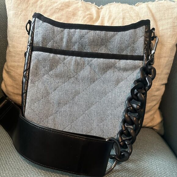 Haute Shore - Jeri York Crossbody, Blue Denim - Picture 3 of 9